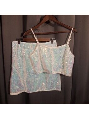 Unique21 Iridescent Sequin Crop Top and Mini Skirt Set XL